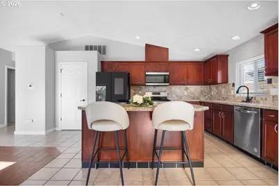 2922 SE Hillyard Rd, Gresham, OR 97080 - Photo 12