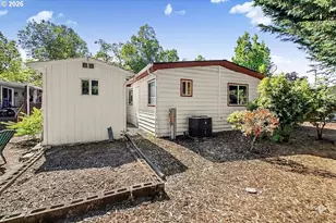 4800 Barger Dr, Eugene, OR 97402 - Photo 26
