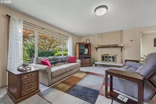 15655 SW Old Orchard Pl, Tigard, OR 97224 - Photo 8