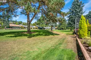 15655 SW Old Orchard Pl, Tigard, OR 97224 - Photo 32