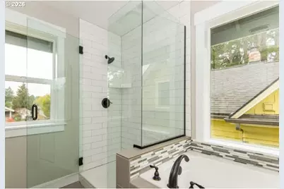 6225 N Greeley Ave, Portland, OR 97217 - Photo 8
