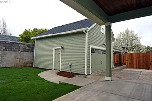 6225 N Greeley Ave, Portland, OR 97217 - Photo 32