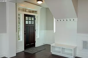 6225 N Greeley Ave, Portland, OR 97217 - Photo 8