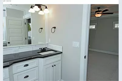 6225 N Greeley Ave, Portland, OR 97217 - Photo 26