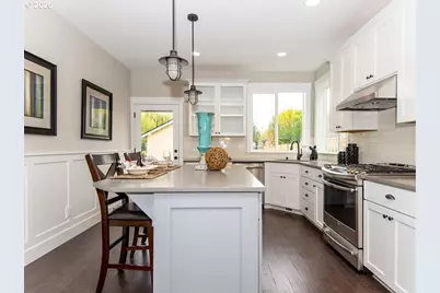 6225 N Greeley Ave, Portland, OR 97217 - Photo 6