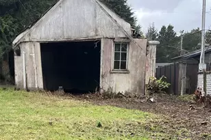 681 SE Port Ave, Lincoln City, OR 97367 - Photo 18
