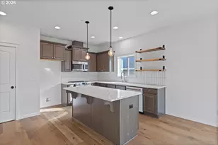 770 E McKinley St, Carlton, OR 97111 - Photo 8