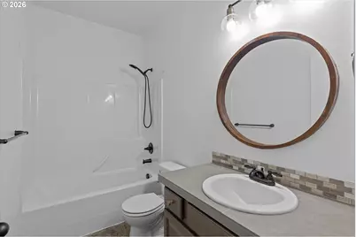 770 E McKinley St, Carlton, OR 97111 - Photo 18
