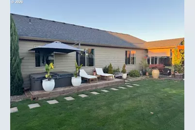 770 E McKinley St, Carlton, OR 97111 - Photo 34