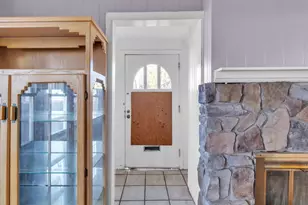 2270 Center St, Salem, OR 97301 - Photo 6