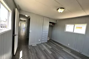 2071 NE Stephens St, Roseburg, OR 97470 - Photo 14