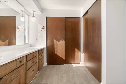 15705 NW Barkton St, Beaverton, OR 97006 - Photo 32