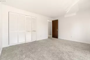 15705 NW Barkton St, Beaverton, OR 97006 - Photo 36