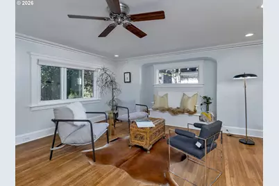 6104 N Kerby Ave, Portland, OR 97217 - Photo 6