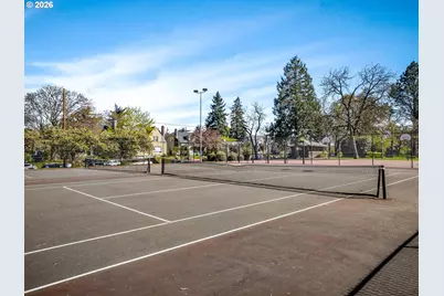 6104 N Kerby Ave, Portland, OR 97217 - Photo 42