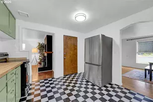 2045 W 18th Ave, Eugene, OR 97402 - Photo 12