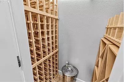 2294 McLean Blvd, Eugene, OR 97405 - Photo 14