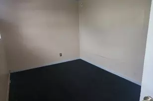 1337 NE Freemont Ave, Roseburg, OR 97470 - Photo 6