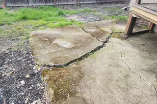 1337 NE Freemont Ave, Roseburg, OR 97470 - Photo 18