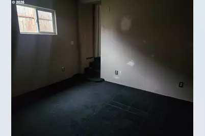 1337 NE Freemont Ave, Roseburg, OR 97470 - Photo 24