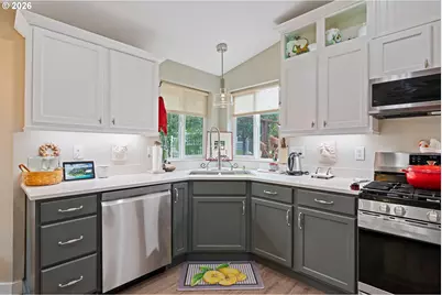 126 Greenwood Rd, Cathlamet, WA 98612 - Photo 12