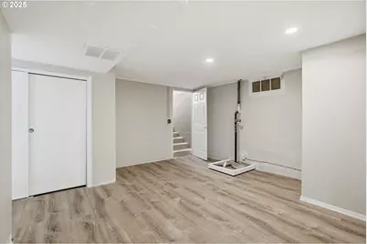 2308 NE 51st St, Vancouver, WA 98663 - Photo 18