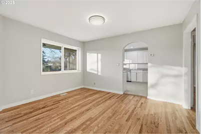 2308 NE 51st St, Vancouver, WA 98663 - Photo 8