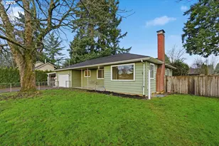 2308 NE 51st St, Vancouver, WA 98663 - Photo 2