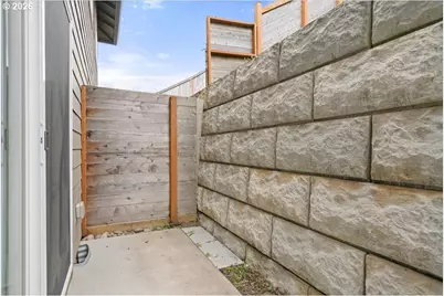 5912 Belknap Springs St, Salem, OR 97306 - Photo 24