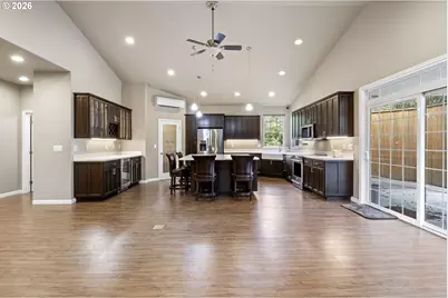 87991 Woodlands Dr, Florence, OR 97439 - Photo 8