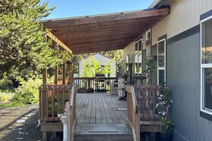 88380 2nd Ave, Florence, OR 97439 - Photo 2