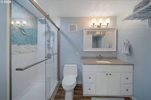 815 Broadway Ave, Winchester Bay, OR 97467 - Photo 28