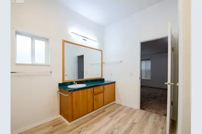 1310 David Ave, Eugene, OR 97404 - Photo 30