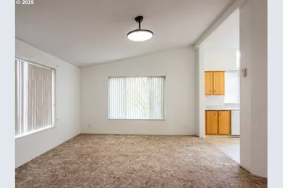 1310 David Ave, Eugene, OR 97404 - Photo 10