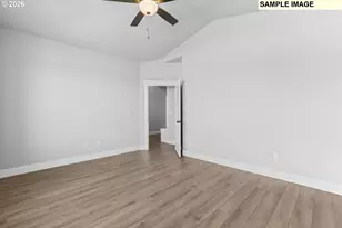 656 NE Trillium Dr, Estacada, OR 97023 - Photo 26