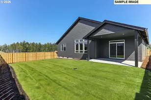 656 NE Trillium Dr, Estacada, OR 97023 - Photo 46
