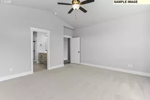 656 NE Trillium Dr, Estacada, OR 97023 - Photo 32