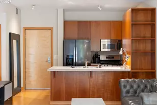 1130 NW 12th Ave, Portland, OR 97209 - Photo 16