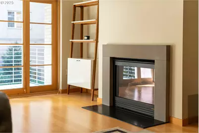 1130 NW 12th Ave #214, Portland, OR 97209 - Photo 18