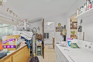 1266 S 14th St, Coos Bay, OR 97420 - Photo 12