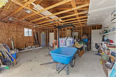 97733 Gravelford Ln, Myrtle Point, OR 97458 - Photo 36