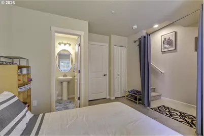 187 NE 80th Ave, Hillsboro, OR 97006 - Photo 4