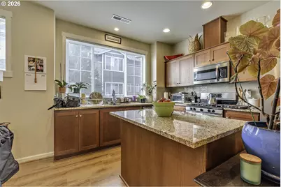 187 NE 80th Ave, Hillsboro, OR 97006 - Photo 14