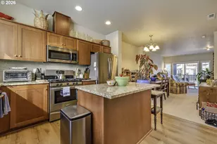 187 NE 80th Ave, Hillsboro, OR 97006 - Photo 18