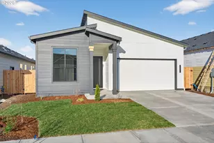 736 SE 35th St, Battle Ground, WA 98604 - Photo 2