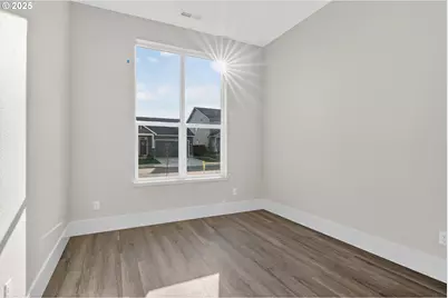 736 SE 35th St, Battle Ground, WA 98604 - Photo 24