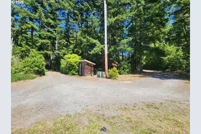 [Address not provided], Bandon, OR 97411 - Photo 6
