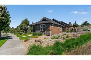 1202 SE Yarrow Ave, Madras, OR 97741 - Photo 4