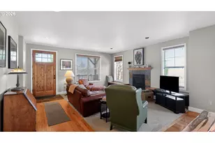 1202 SE Yarrow Ave, Madras, OR 97741 - Photo 6