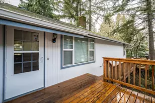 936 E 43rd Ave, Eugene, OR 97405 - Photo 4